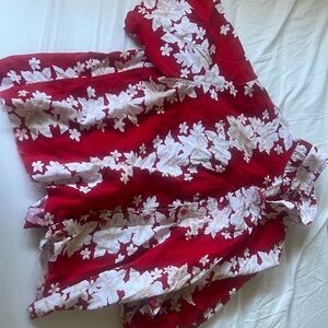 Creative shirt to tie up, wear down, tuck in, or have has a bathing suit cover!